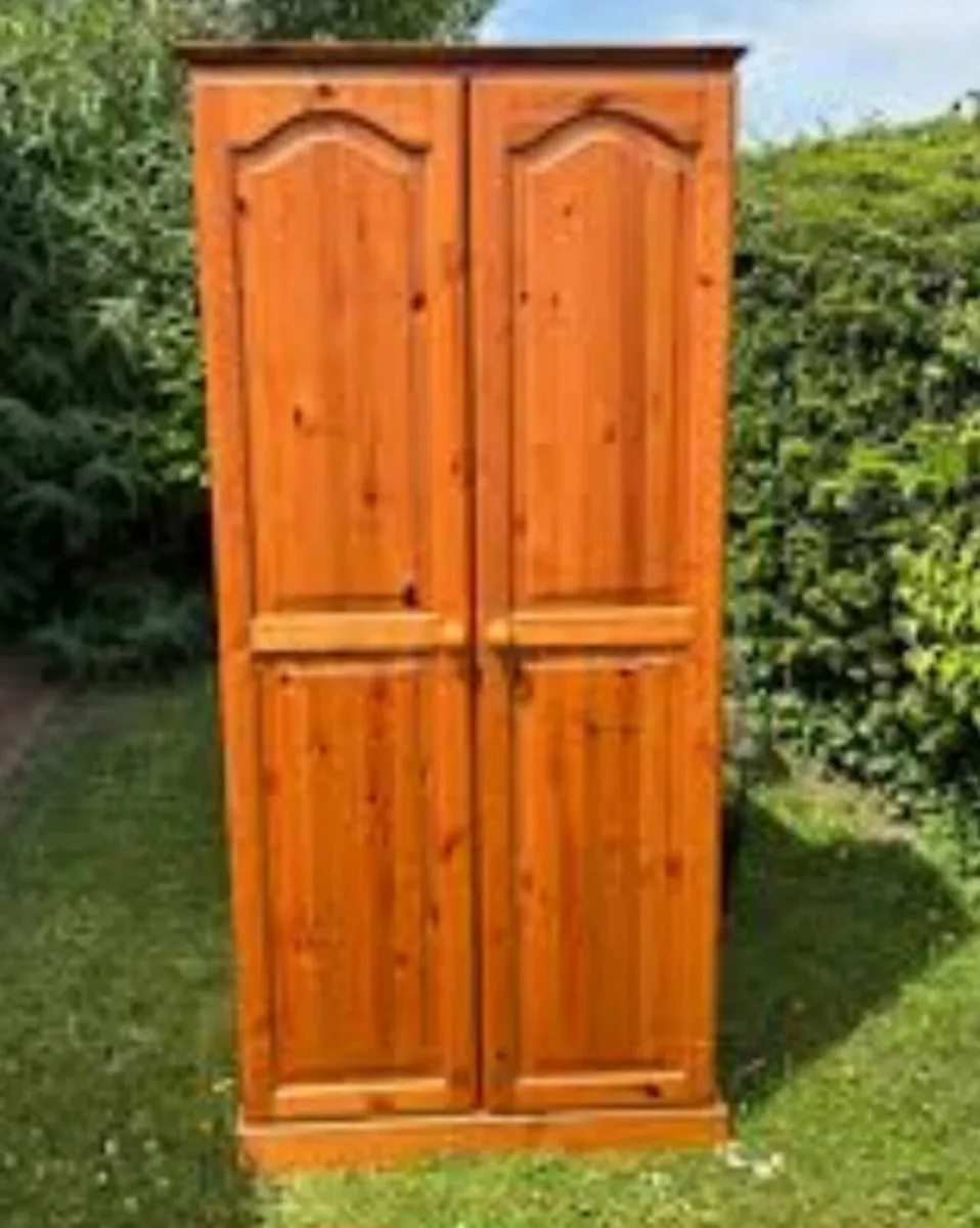 Double pine wardrobe