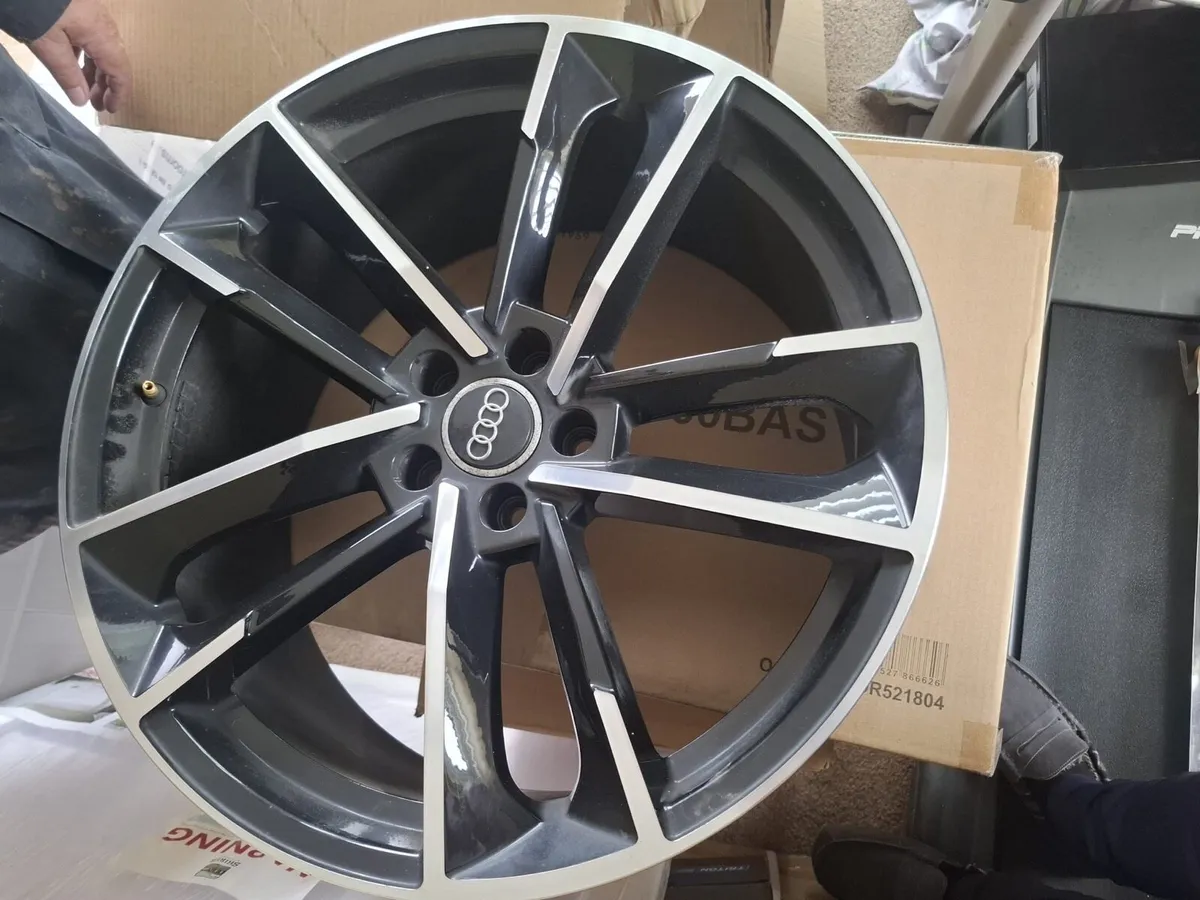 Audi A6 alloy wheels - Image 2