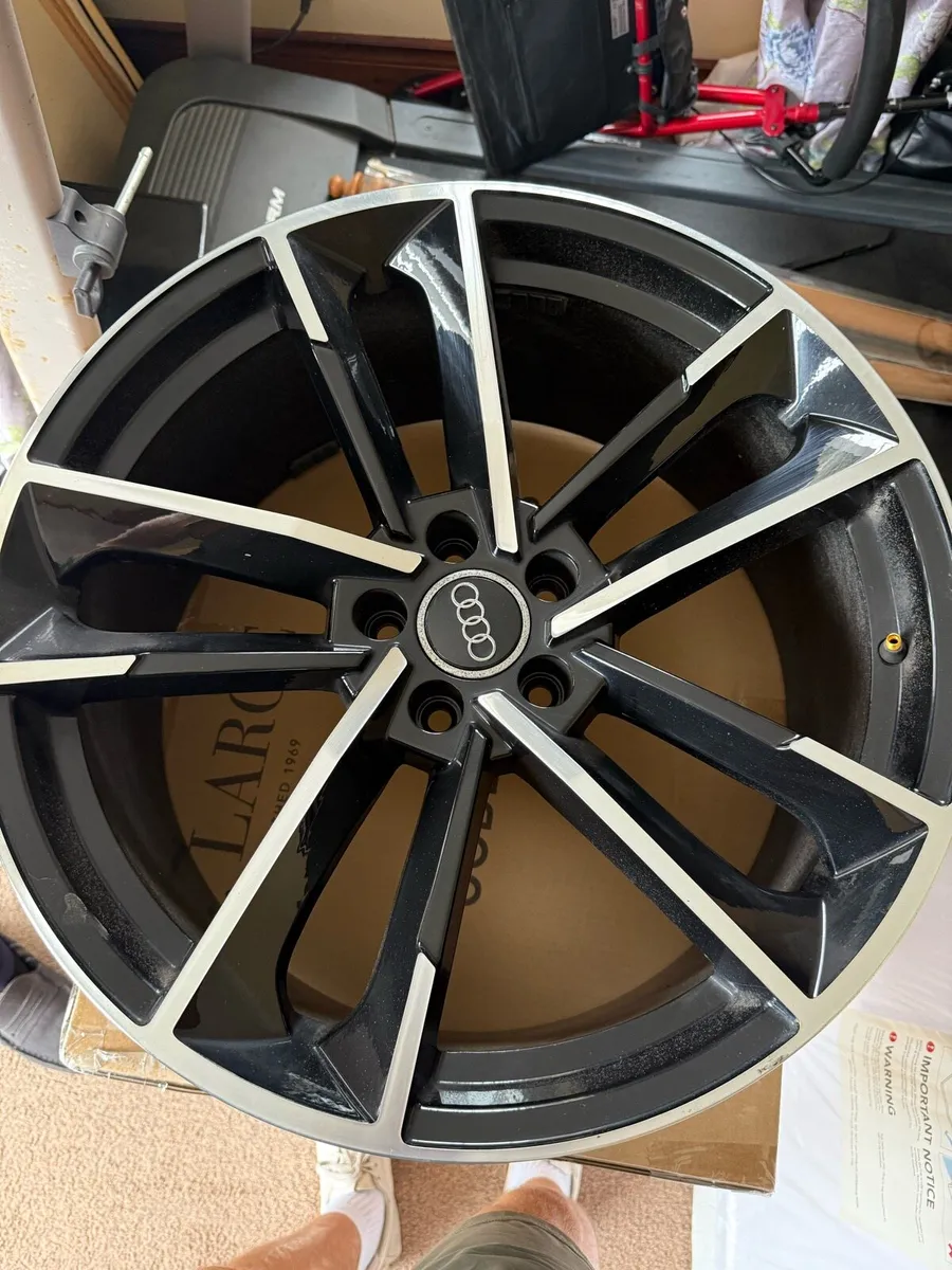 Audi A6 alloy wheels - Image 3