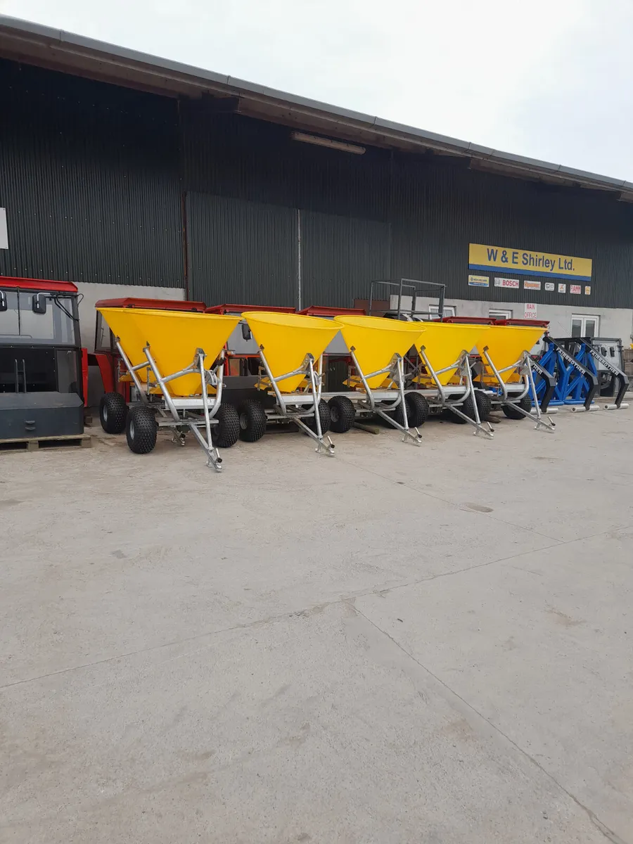 Jar-Met ATV fertiliser spreader - Image 1