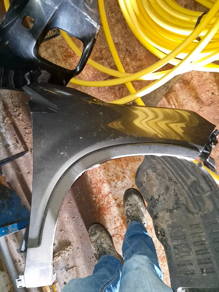 Kia Sorento parts - Image 4