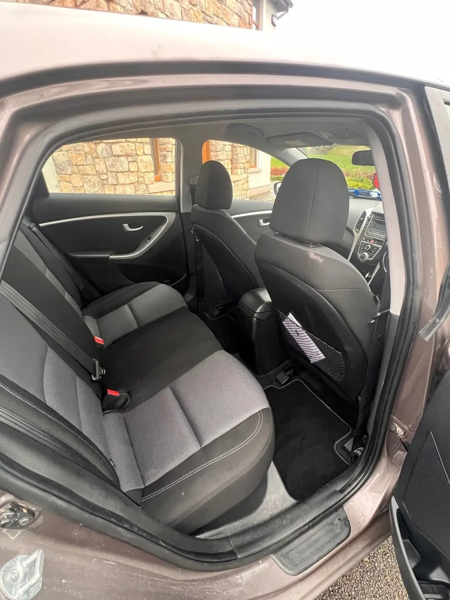 Hyundai i30 2014 - Image 4