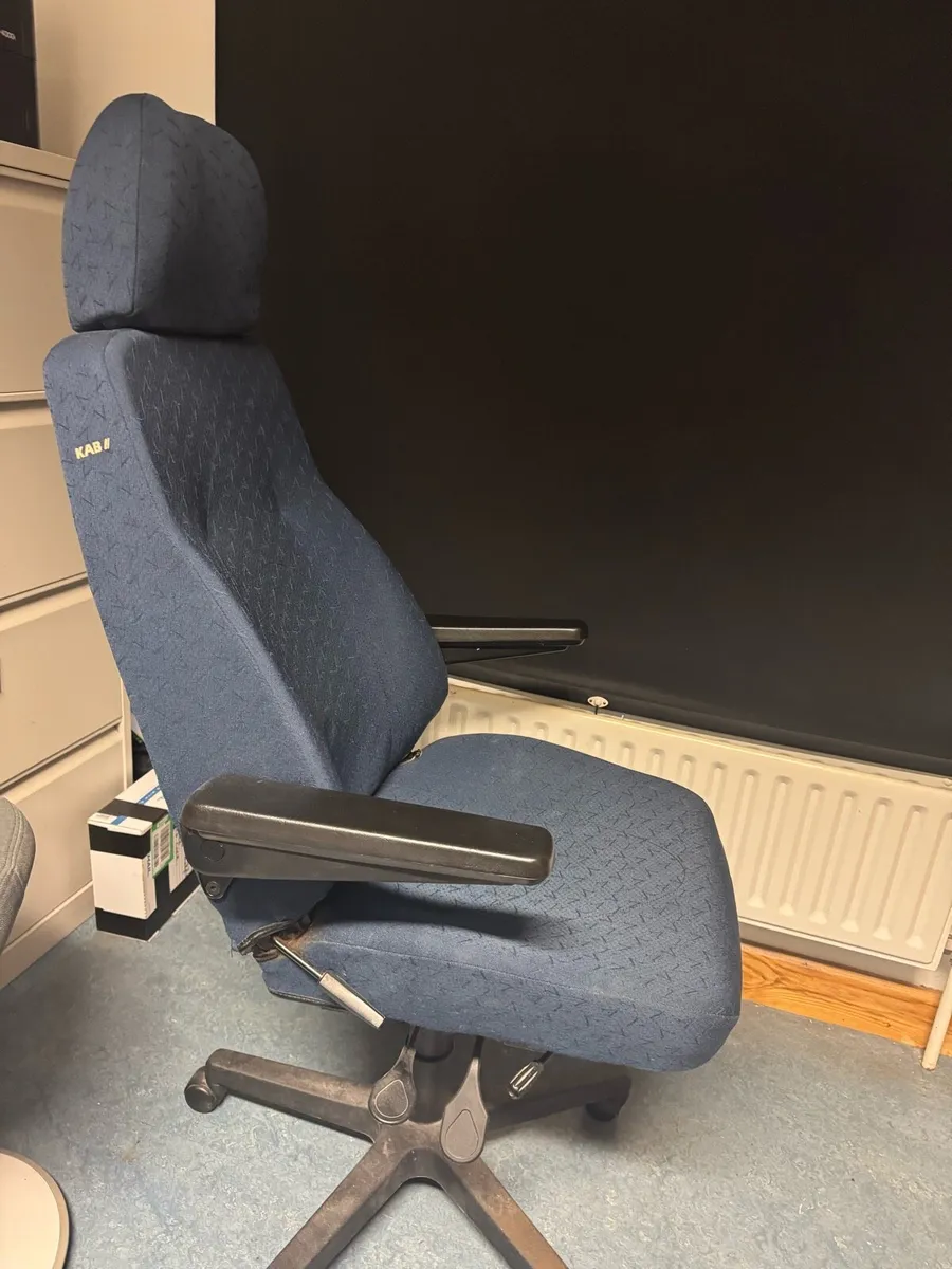 Office Chair - Image 2