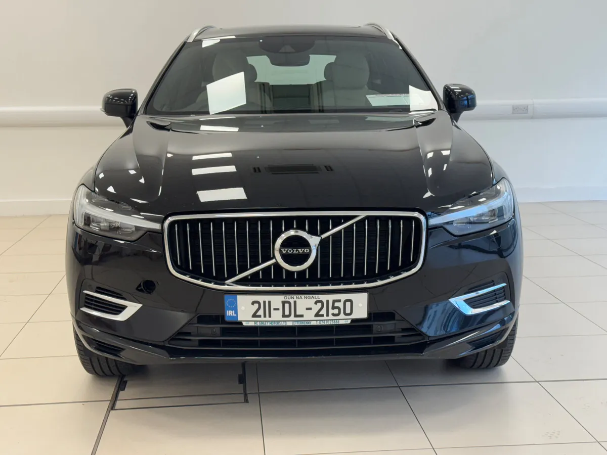 Volvo XC60 2021 - Image 2