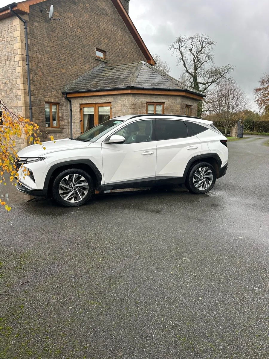 2021 Hyundai  Tucson - Image 3