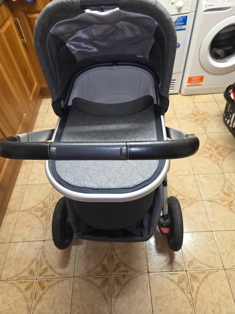 Uppababy Vista Travel system - Image 2