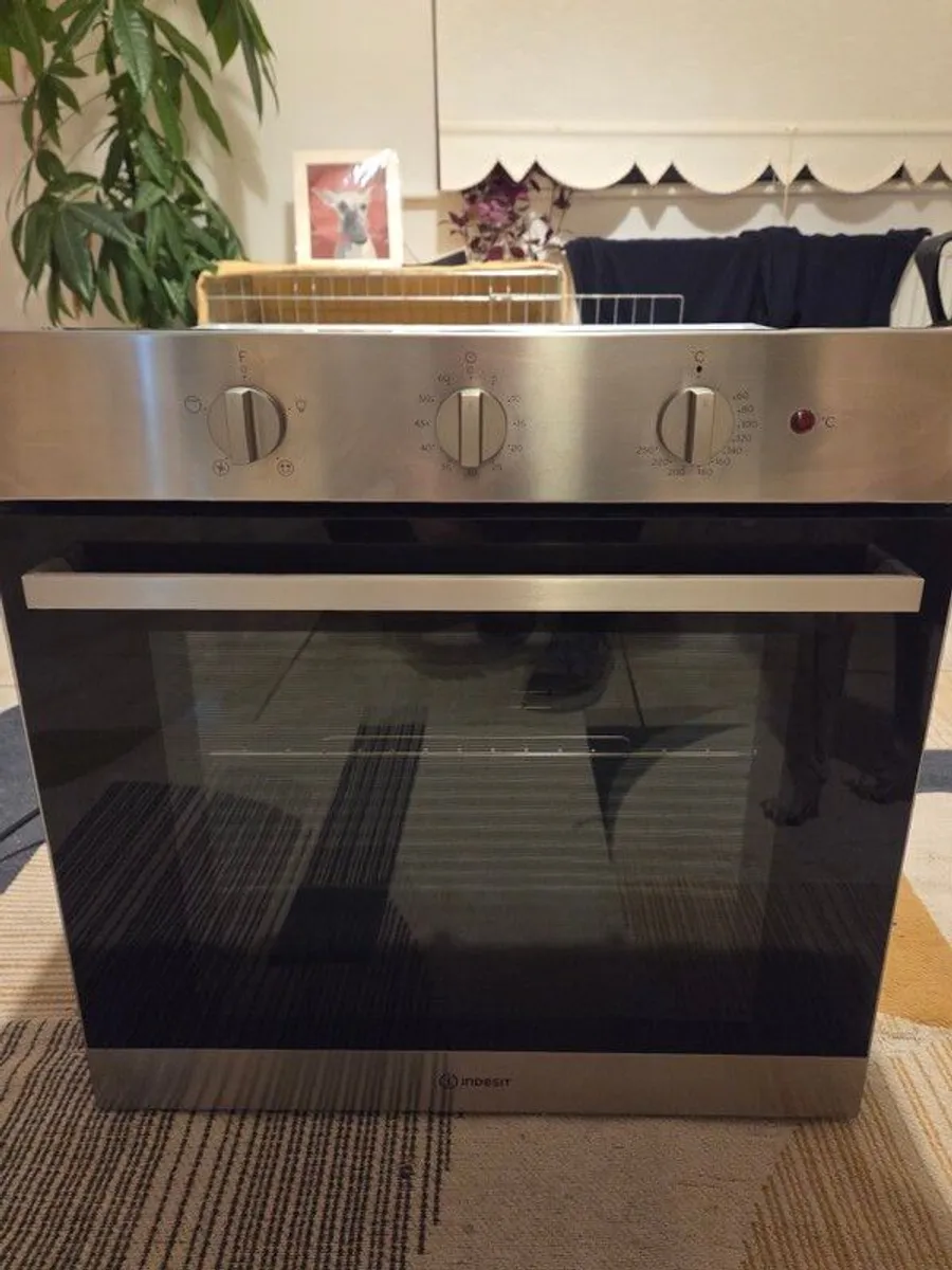 Oven built in - Image 1