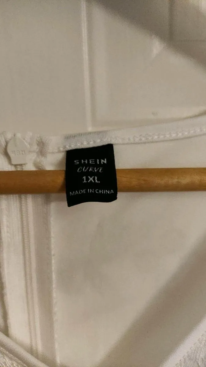 Elegant White Lace Dress – Shein Curve 1XL 🌸 - Image 3