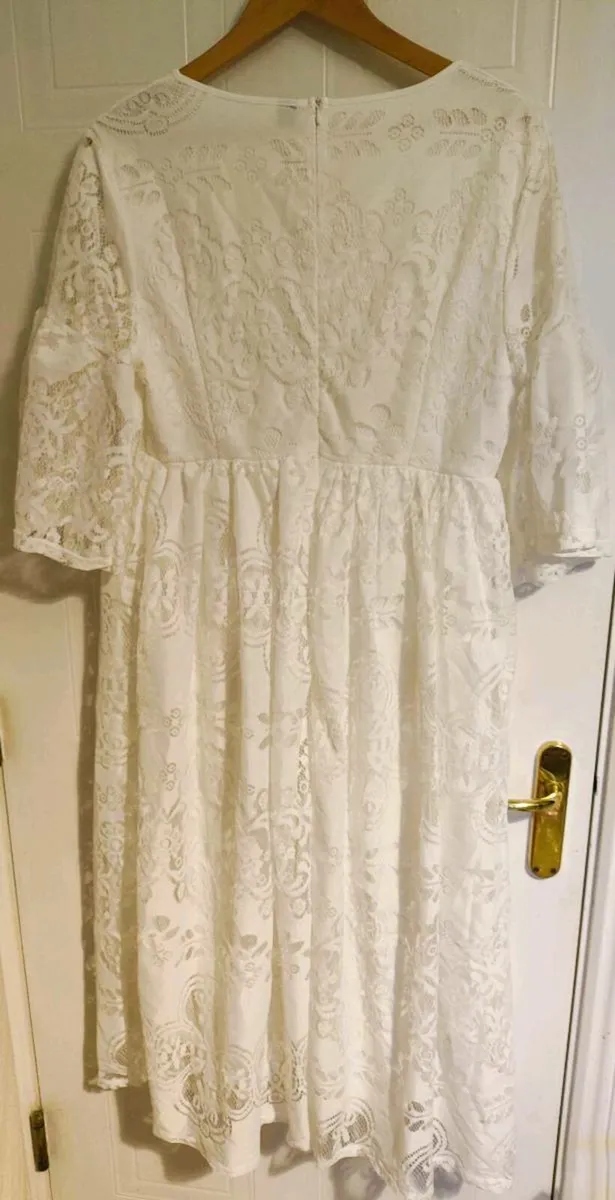 Elegant White Lace Dress – Shein Curve 1XL 🌸 - Image 4