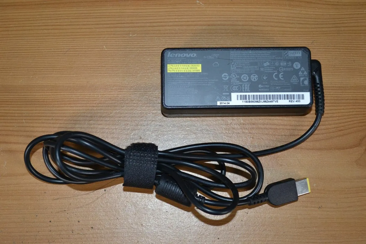 Lenovo Laptop Charger Adapter 65 Watts - Image 1