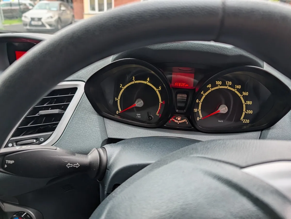 Ford Fiesta 2009 - Image 1