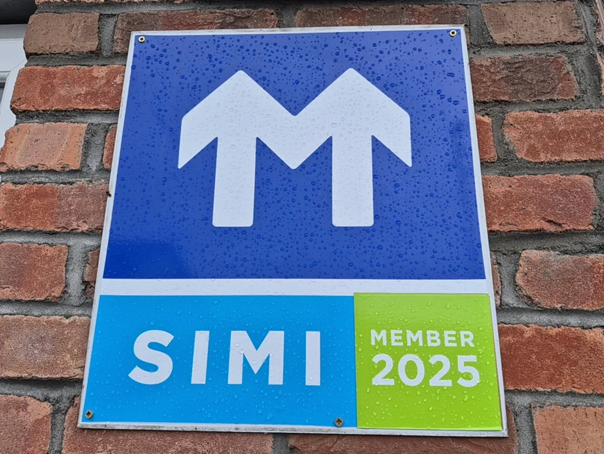 Kia Ceed Sport Model 1.6 Diesel, 17 inch Alloys, B - Image 4