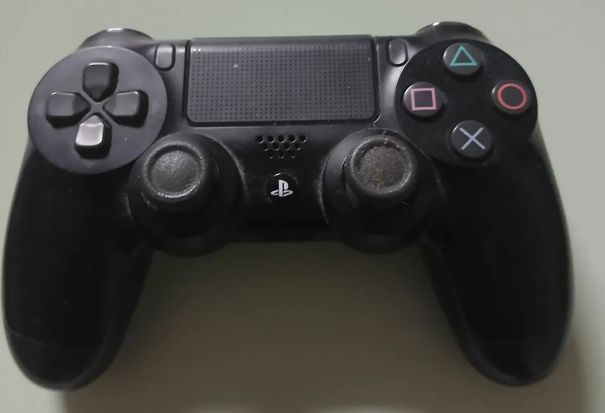 PS4 Controller - Image 1