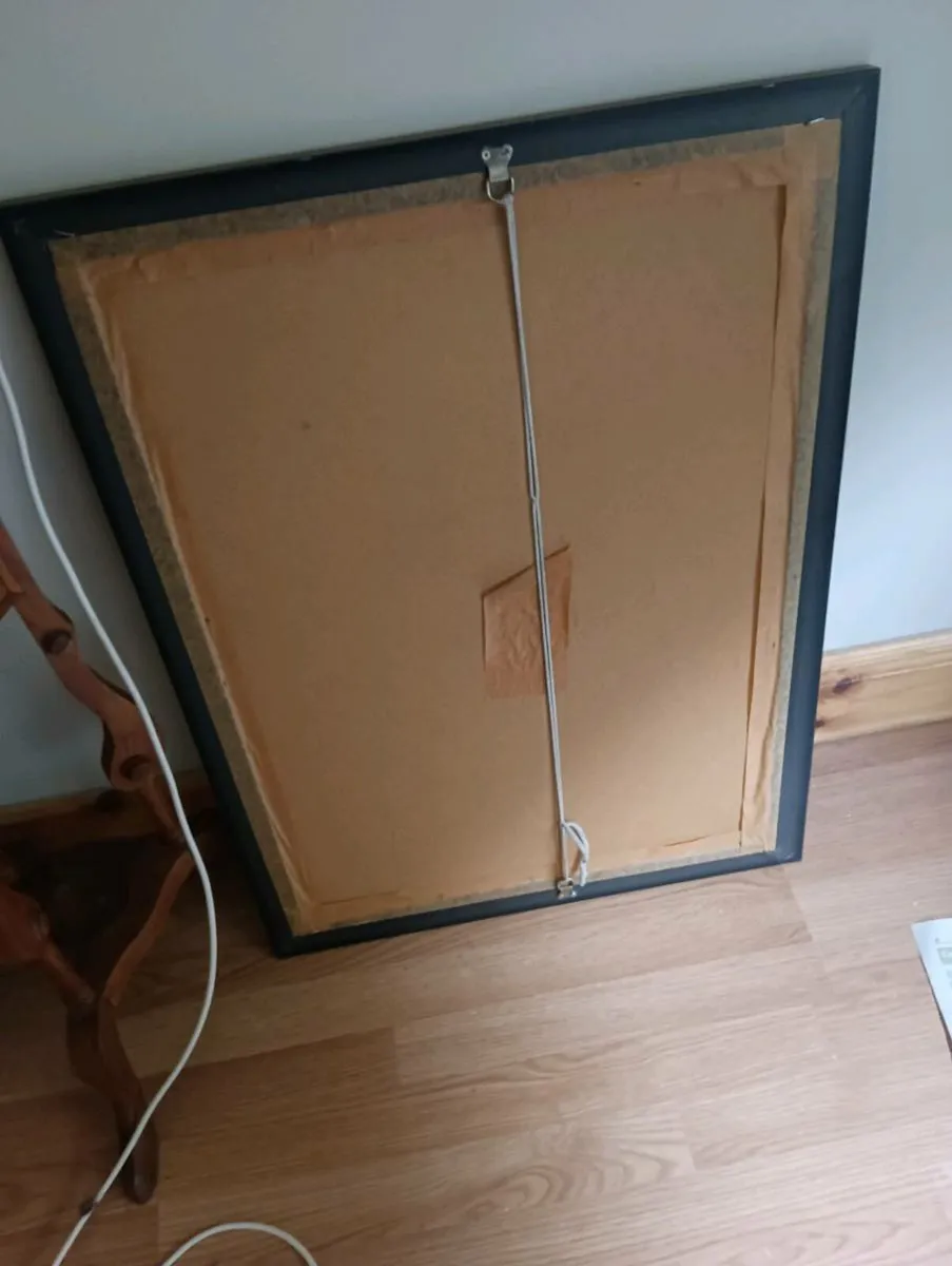 Beautiful mirror,as New 20 Euro - Image 3