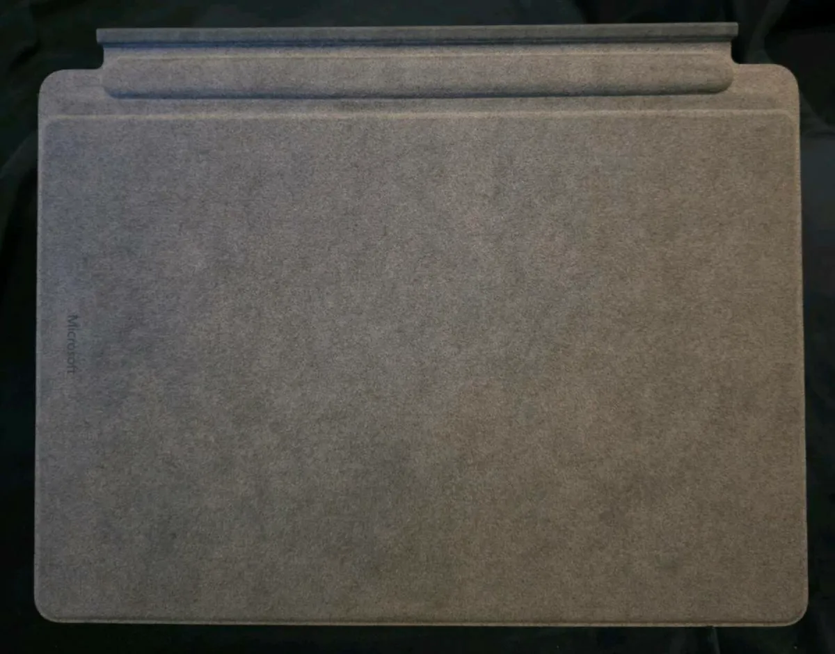 Microsoft Surface Pro Signature Keyboard -Sapphire - Image 3