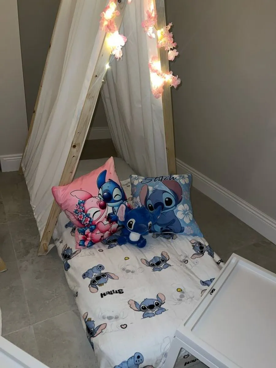 6 x Disney Stitch Teepes - Image 4