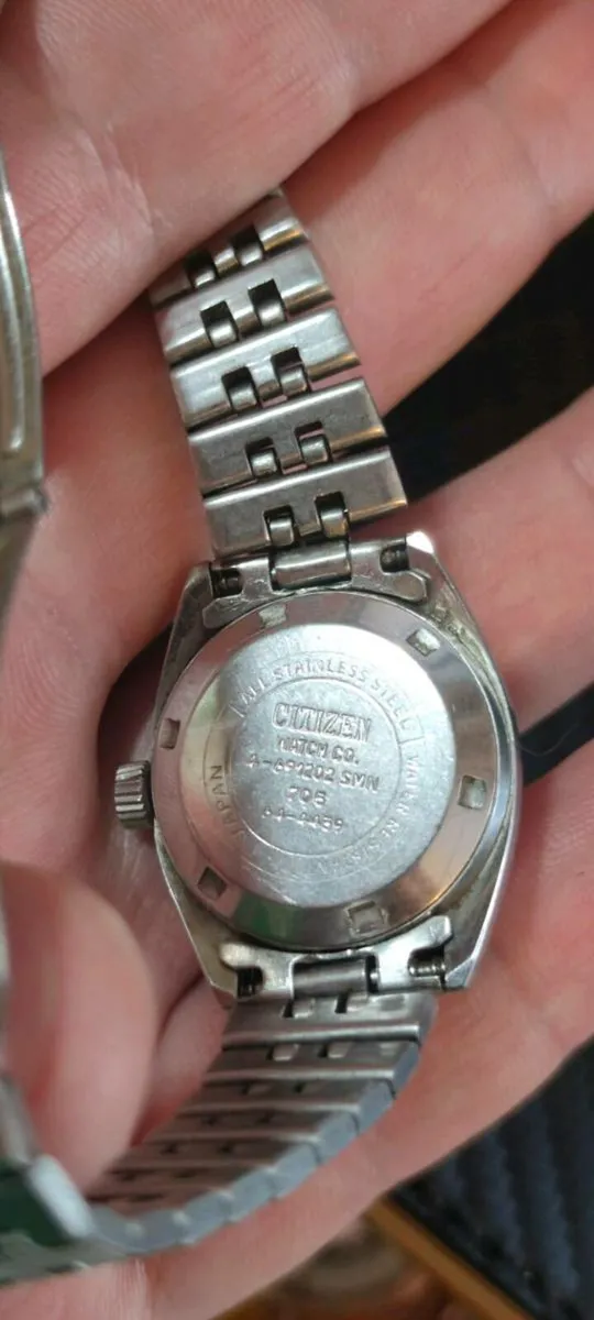 Vintage Citizen watch - Image 4