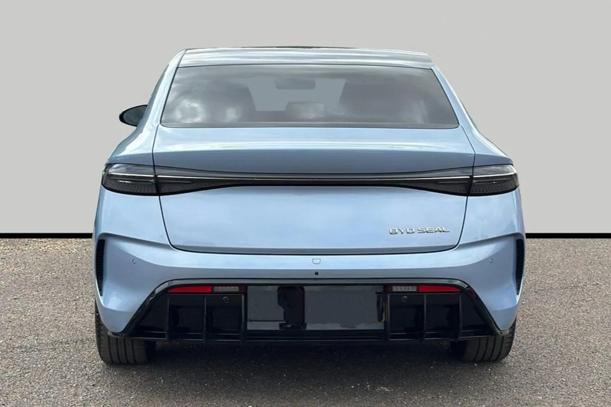BYD SEAL 2024 - Image 4