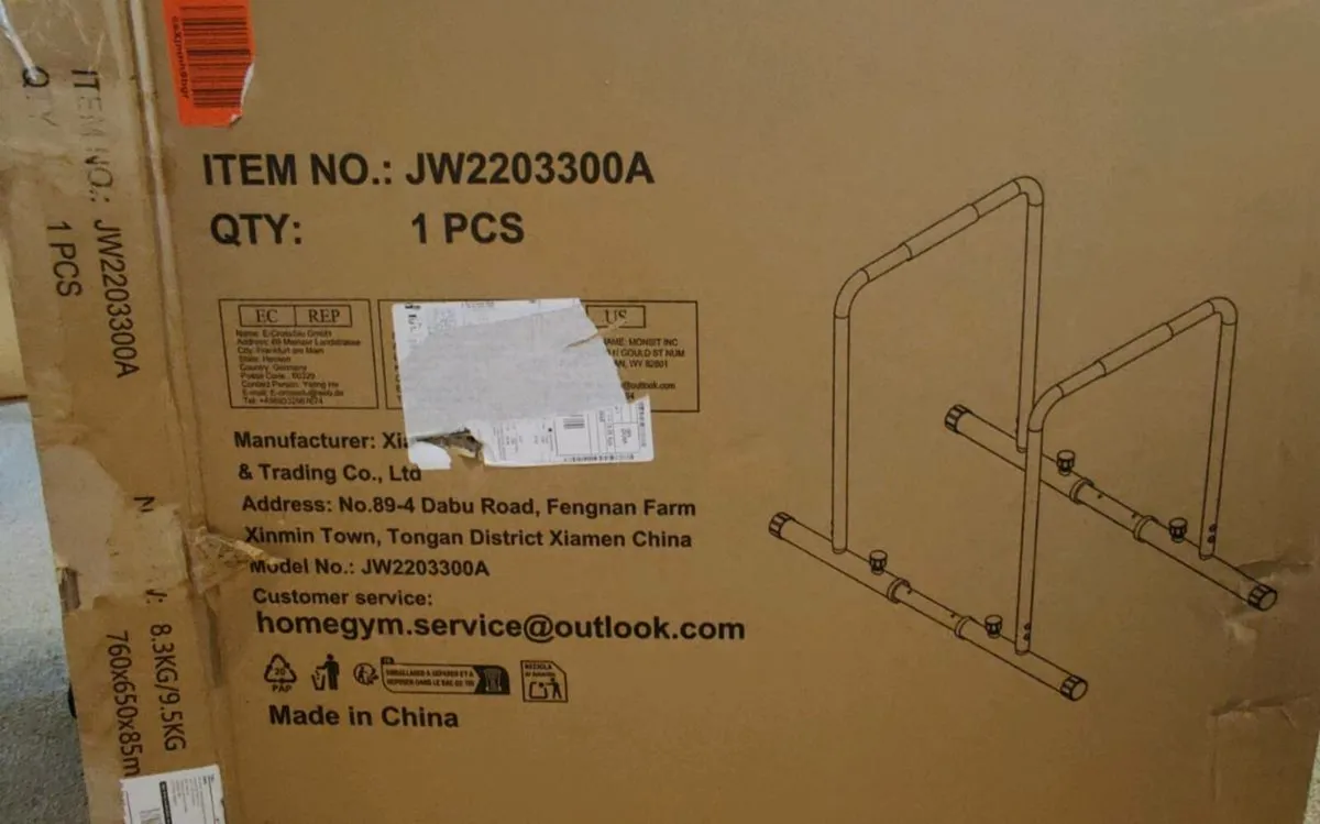 Dip Bar Gym - Image 1