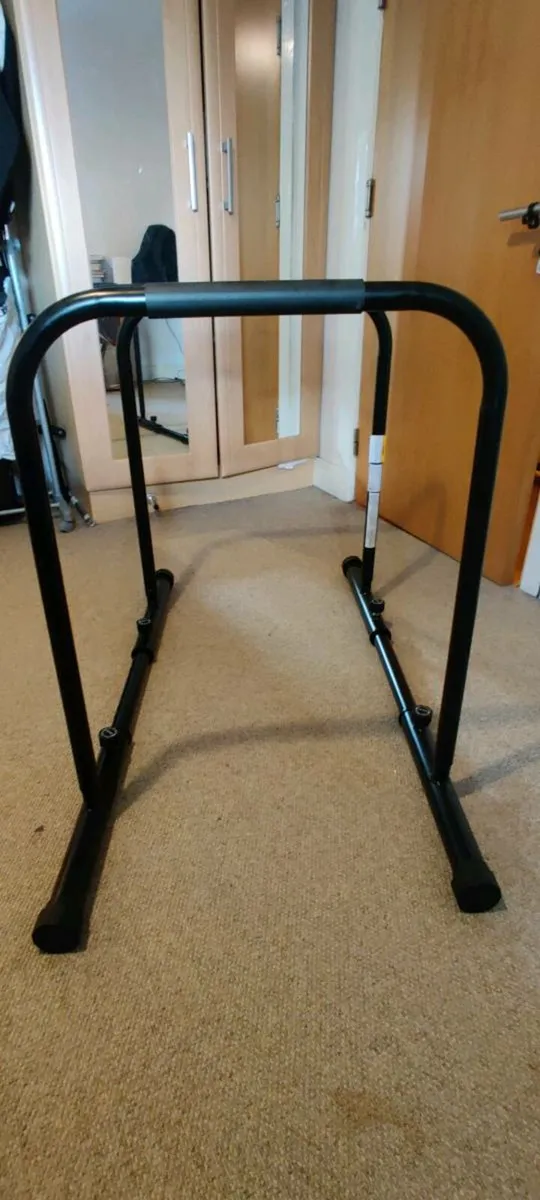 Dip Bar Gym - Image 4