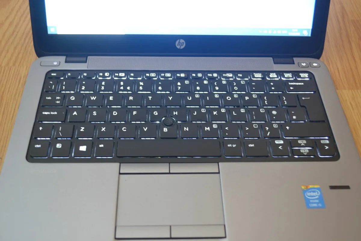 HP EliteBook 820 Core i5 Laptop + MS Office - Image 4