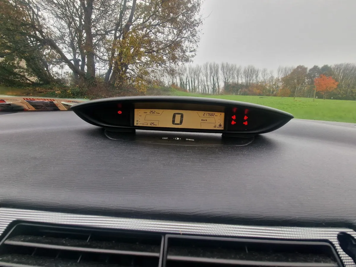 Citroen C4 2009 - Image 2