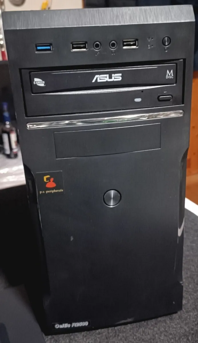 PC Case with 500W PSU - Image 1