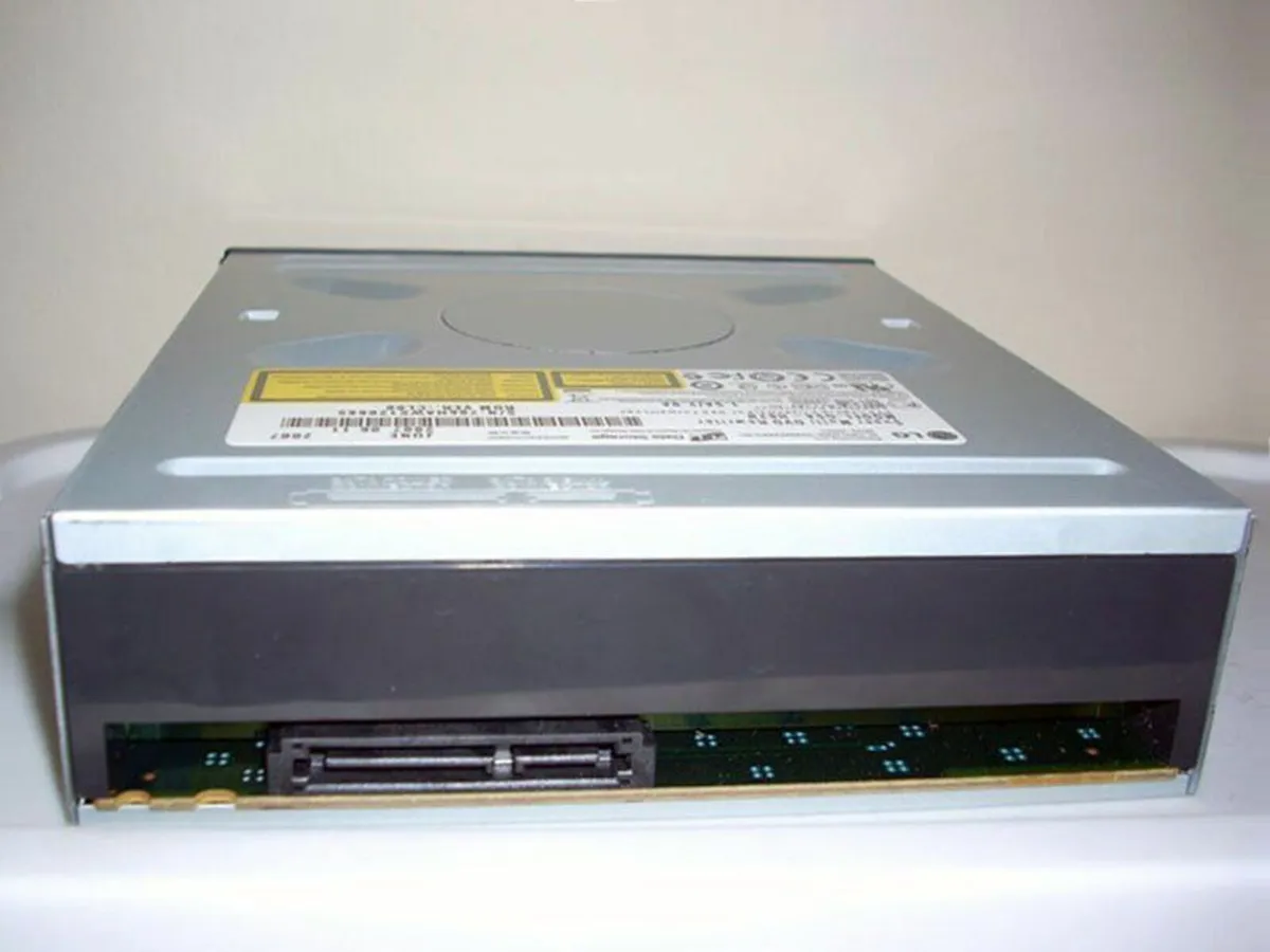 Desktop Optical DVD Burner Drive 5.25" - Image 2