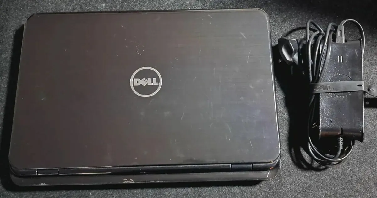 DELL Inspiron N5110 15.6" i3 Linux Mint Laptop - Image 4
