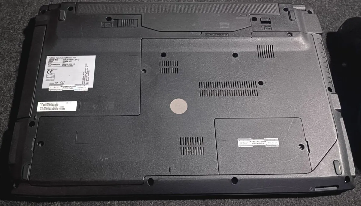 Fujitsu A514 I3 15.6" Windows 11 Laptop - Image 4