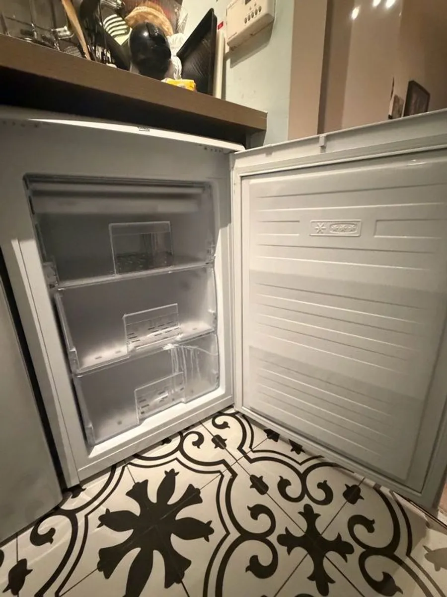 freezer - Image 3