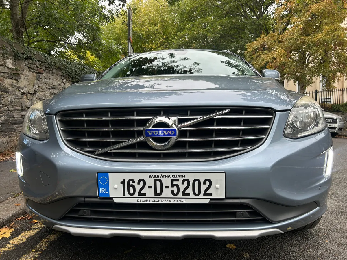 2016 VOLVO XC60 PARKING CAMERA LEATHER INTERIOR - Image 2