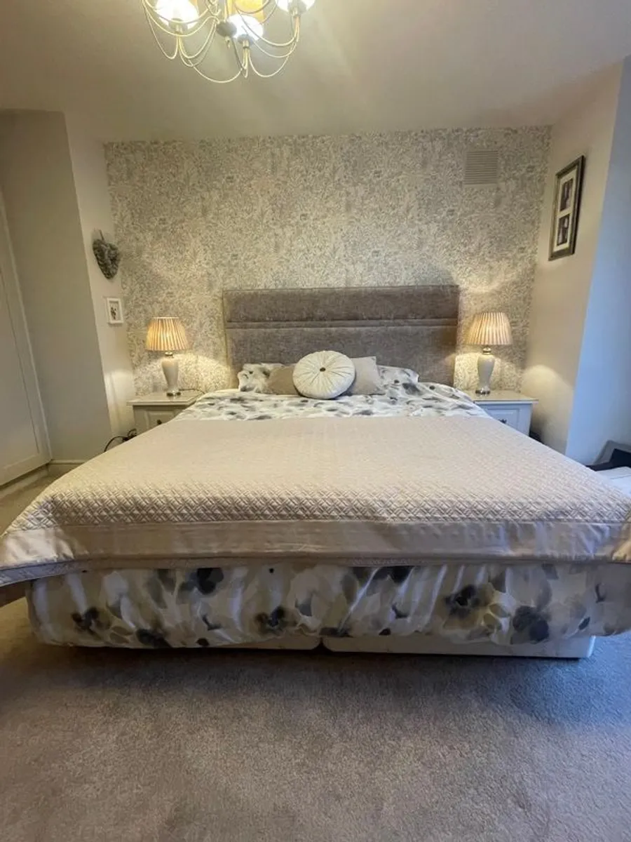 Superking size (6ft) bed base and headboard - Image 4