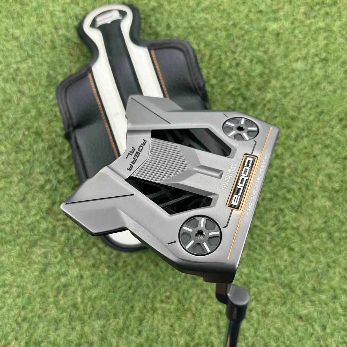 Cobra 2024 3D Printed Agera AL Putter / 41″ - Image 2