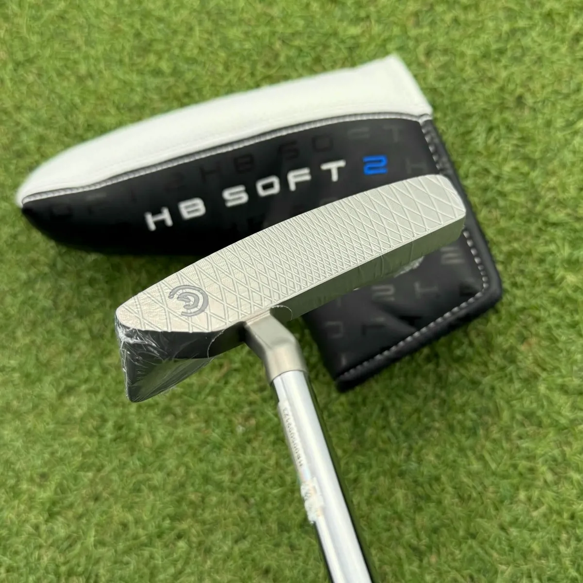 New Cleveland HB Soft 2 #8 Putter / 35″ - Image 3