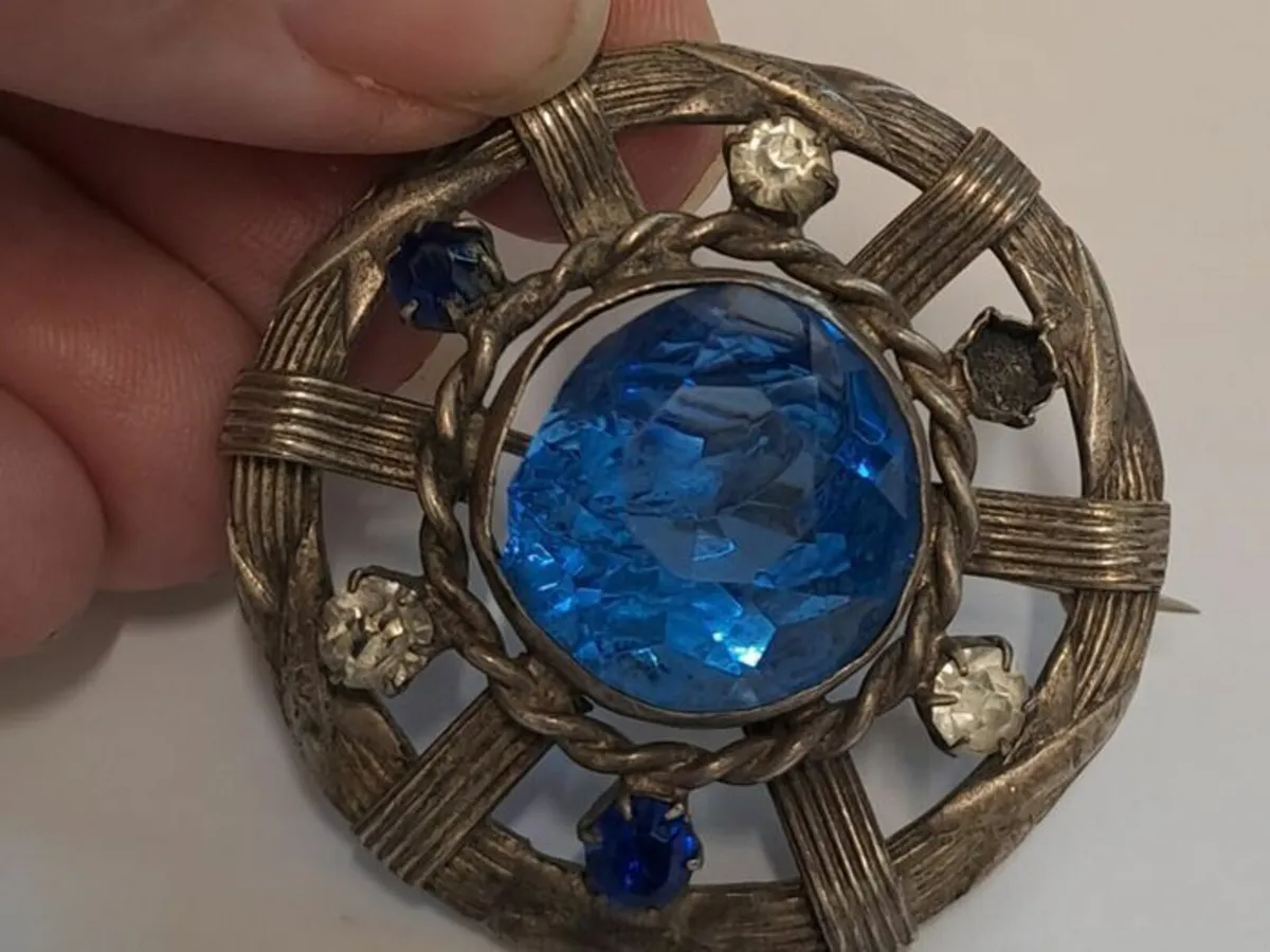 Vintage brooch art deco 1930s - Image 1