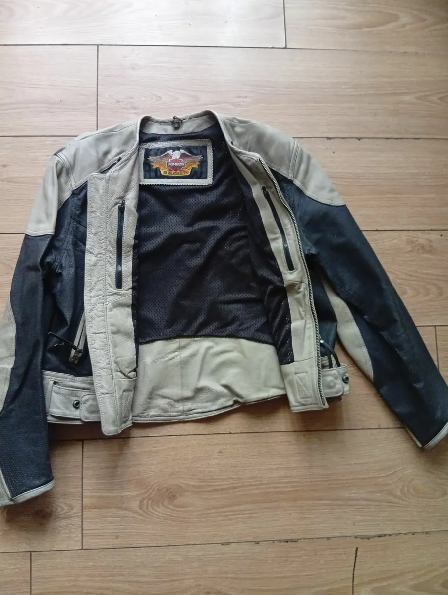 Original Motorcycle Harley Davidson Women Jacket - Image 4