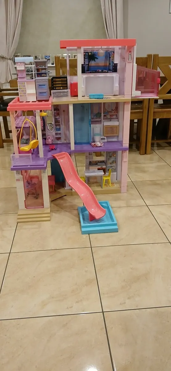 Barbie Dreamhouse - Image 2