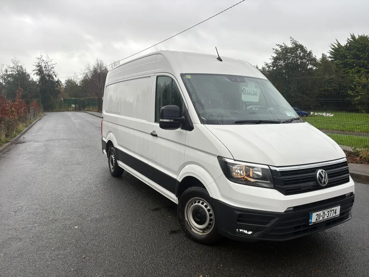 211 VOLKSWAGEN CRAFER - Image 1