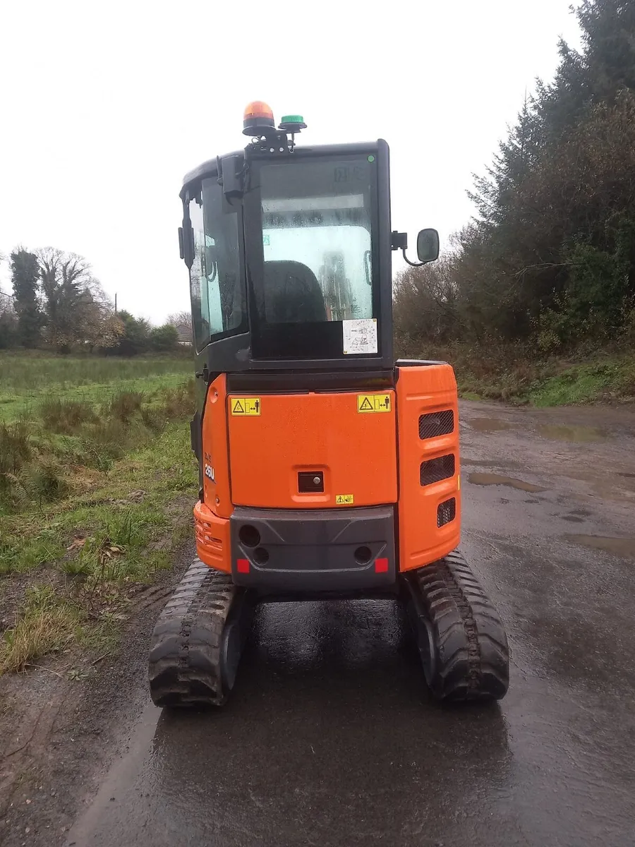 2020 Hitachi Zazis  26u - Image 2