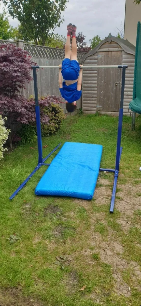 Gymnastics bars - Image 4