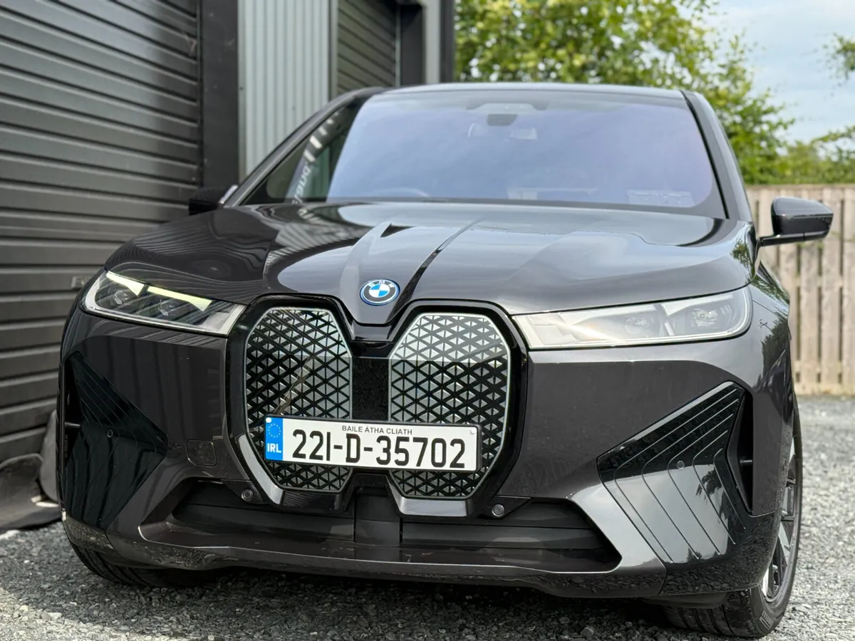BMW IX M-SPORT 40E XDRIVE - Image 2