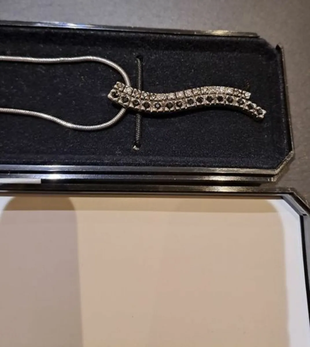 Gaby's Necklace and pendant silver and black - Image 4