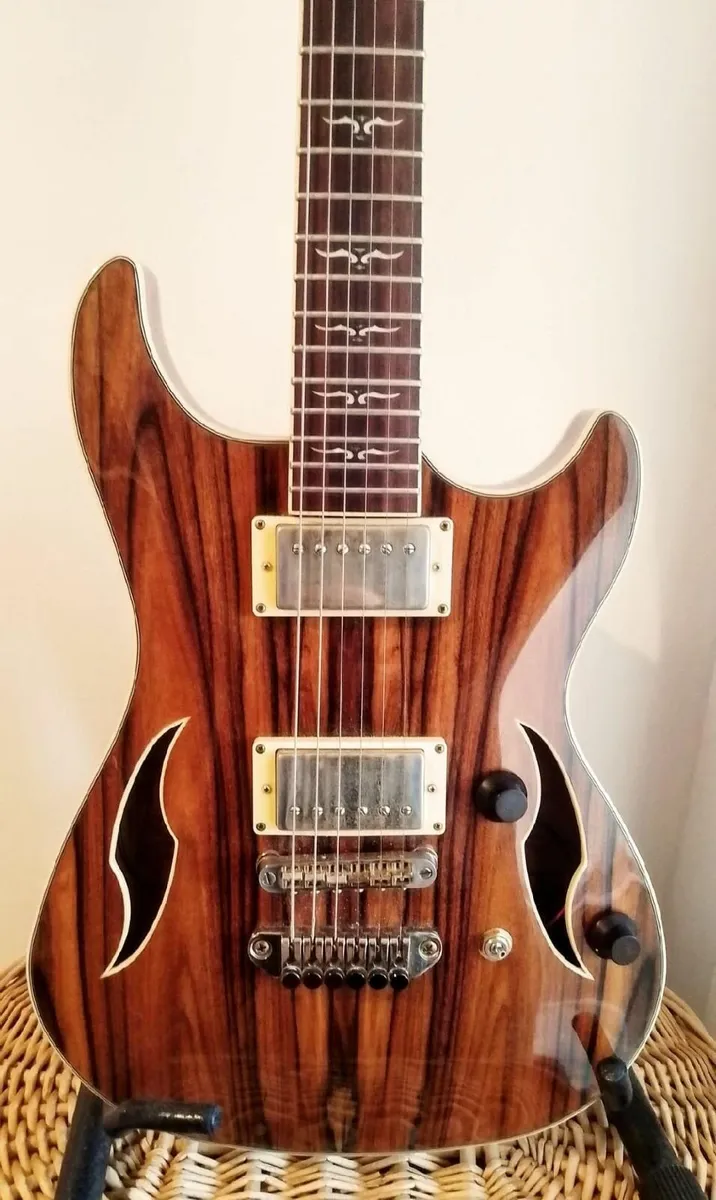 Ibanez 2008 Art Core ADJ C  Guitar (Very rare) - Image 2