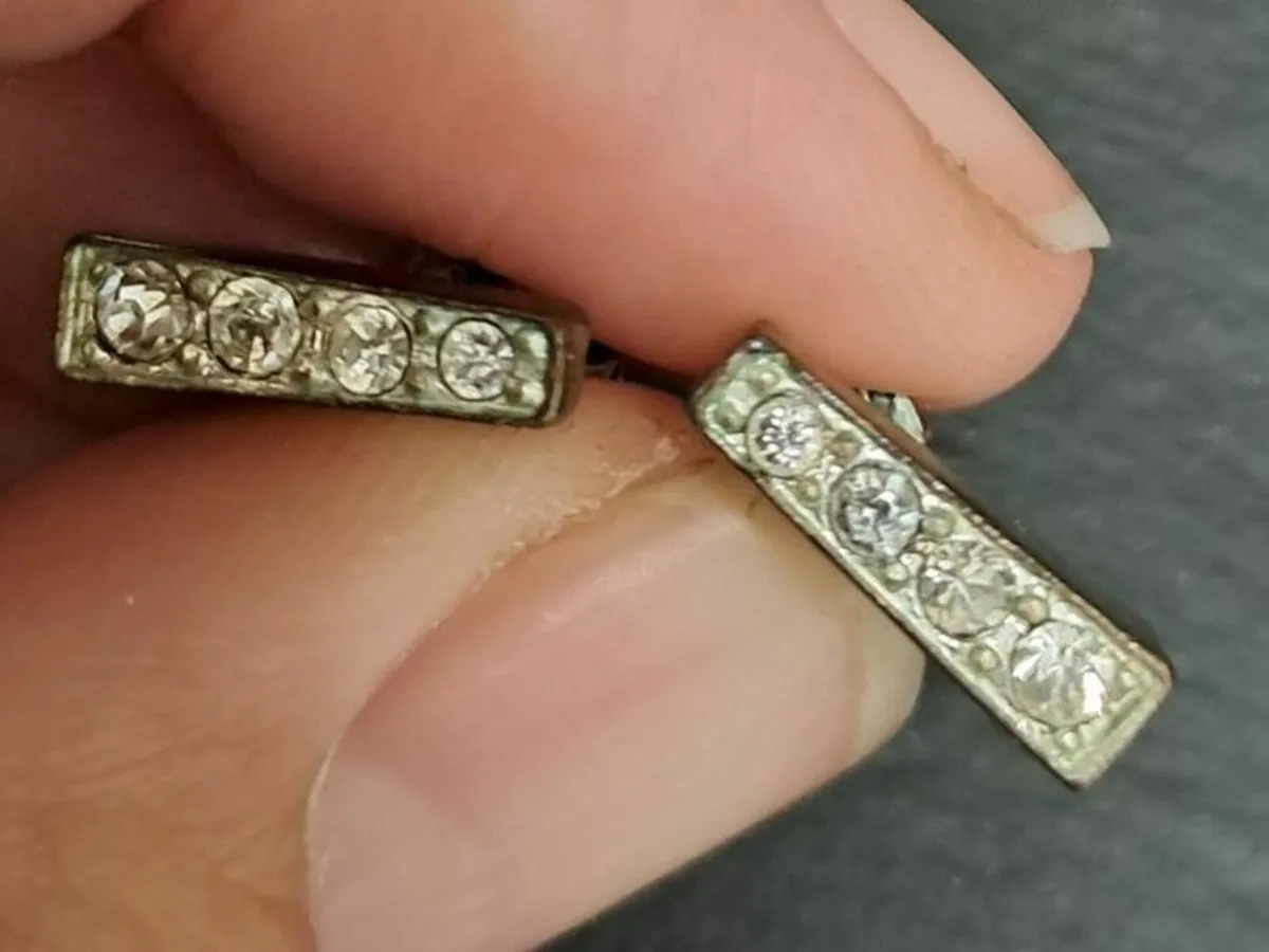 Vintage Silver earrings rectangular with crystals - Image 1