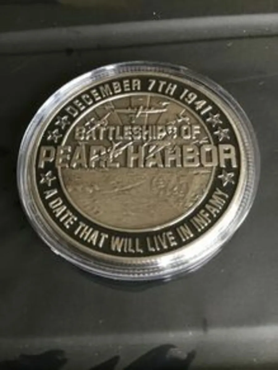 Pearl Harbour commemorative coin - USS Arizona