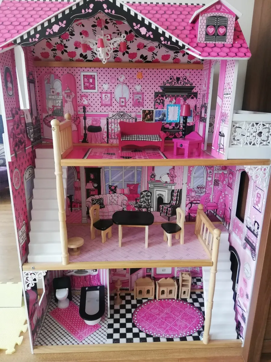 Doll House - Image 3