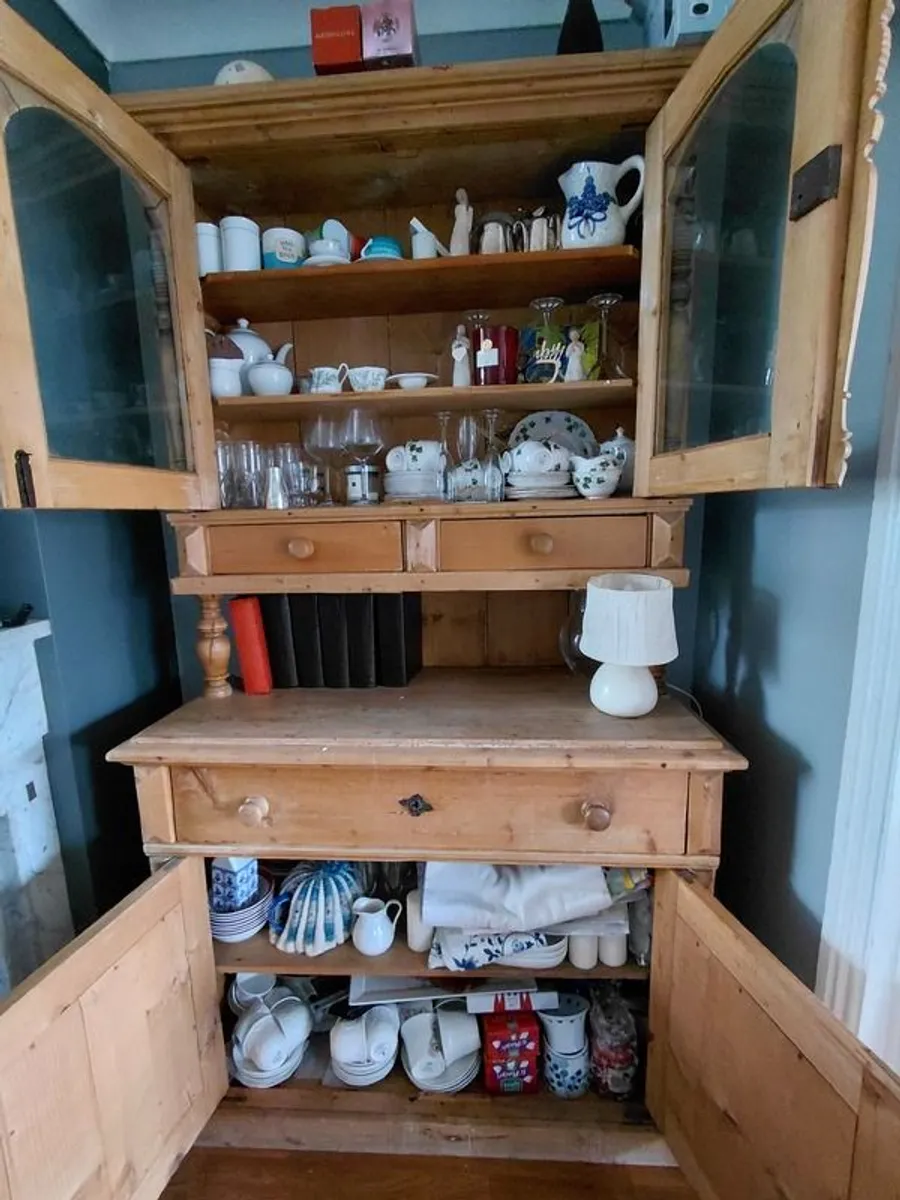 Welsh Dresser - Image 3