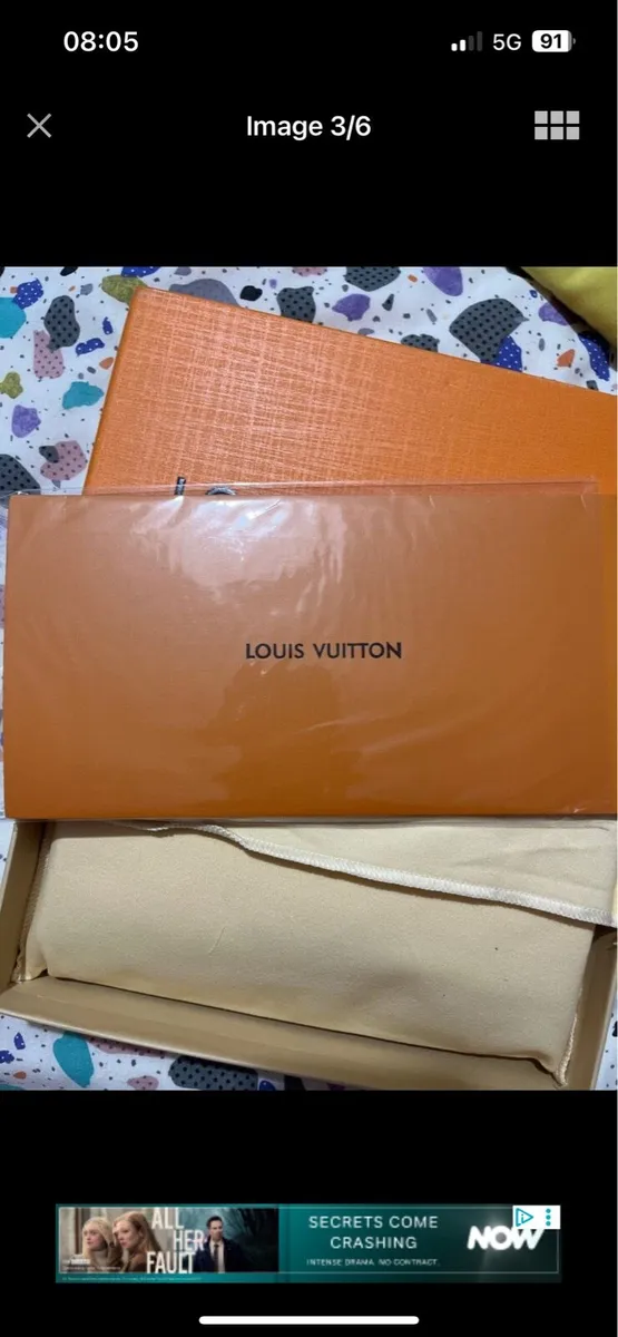 Louis Vuitton Wallet - Image 3