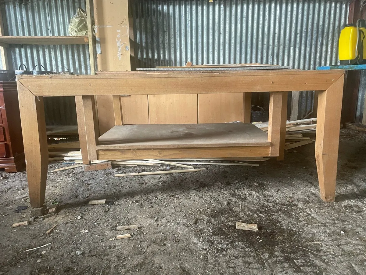 Work bench - Image 2